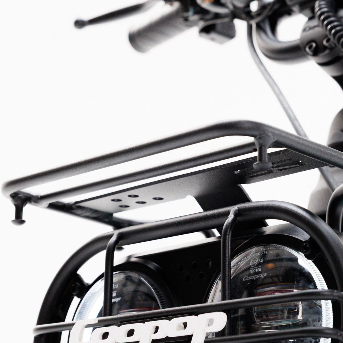 Gepäckträger für die Front des Coopop Rugged GS